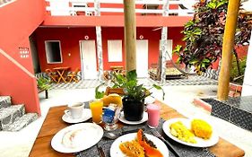 Hospedaria Mucugê - na principal rua da cidade, Rua do Mucugê - Arraial d'Ajuda